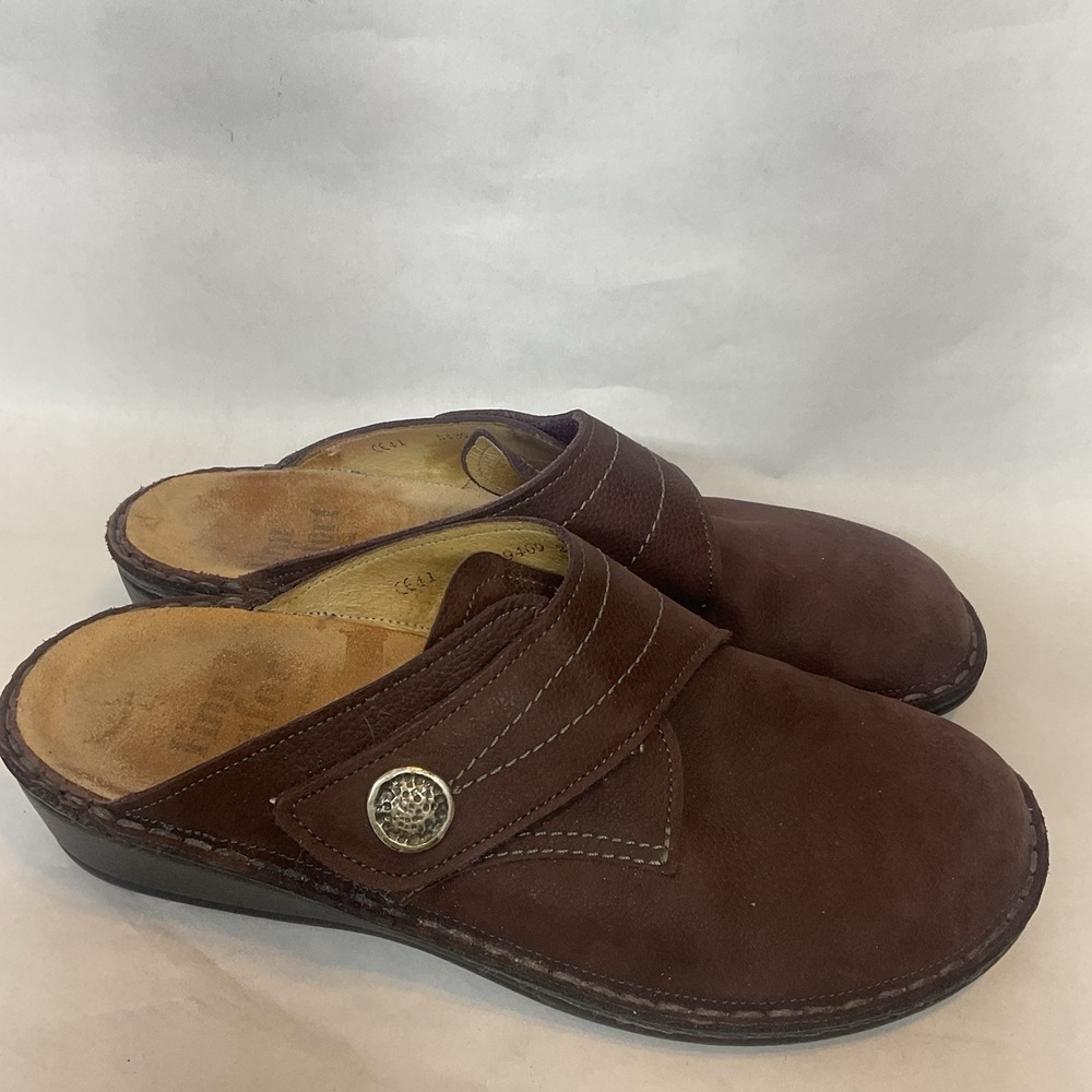 Finn Comfort Womens Santa Fe Mules Shoes Size 41D US 10D Burgundy Leather Clogs